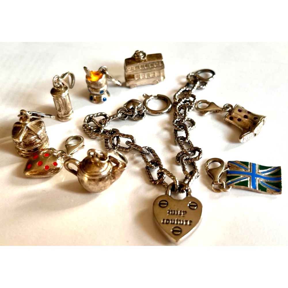 Vintage 925 45g  Sterling Silver Juicy Couture 8 Charms Bracelet England Queen